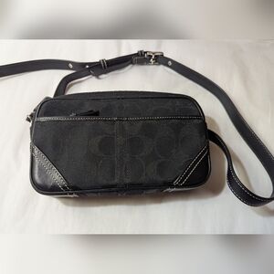 COACH Waist Body Bag Shoulder Crossbody Signature Black New Old Stock